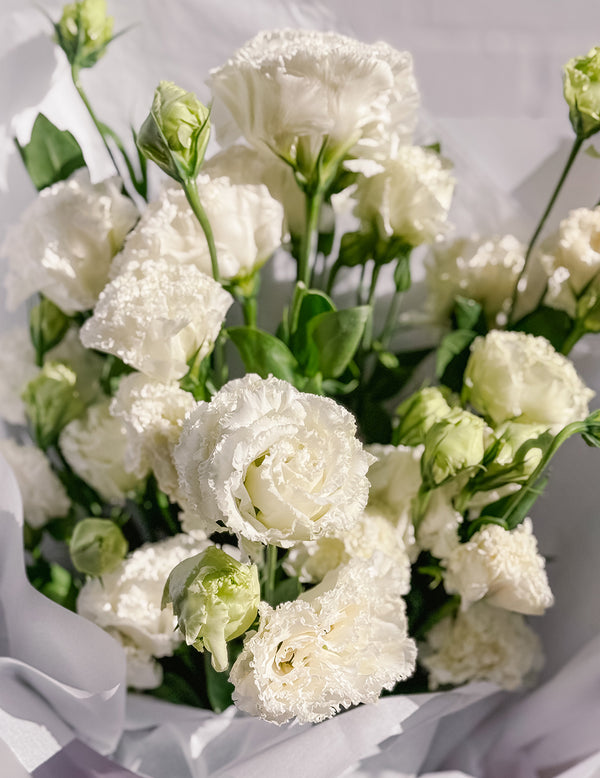 Market Blooms: Lisianthus
