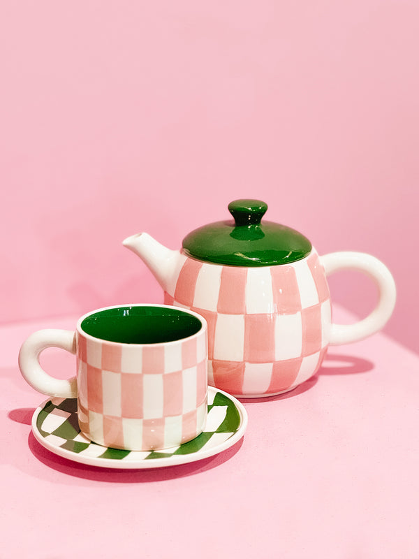 Checkered Mug and Plate Set