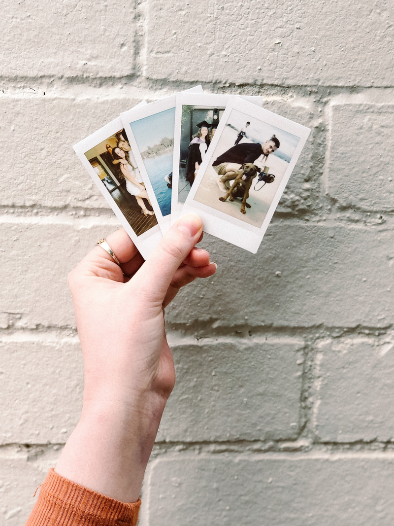 Add-On: Personalised Polaroid